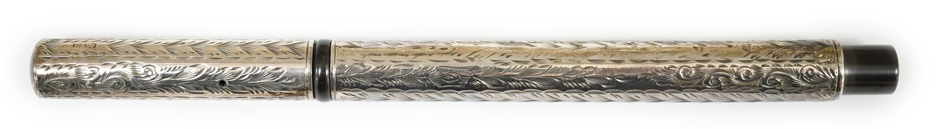 A Perry & Co. hand engraved silver fully hallmarked Eyedropper c.1906, with over and under feed